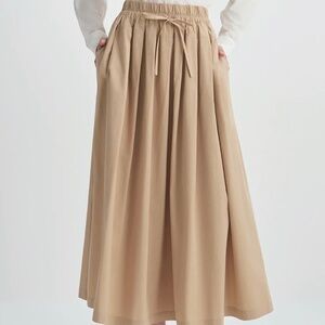 Rue Sophie Panier Drawstring Pleated Skirt